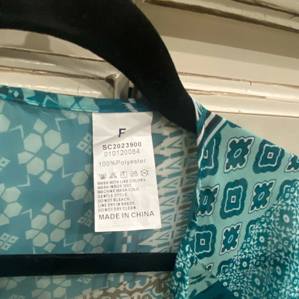 Blue Patterned Kimono - Picture 3 of 3